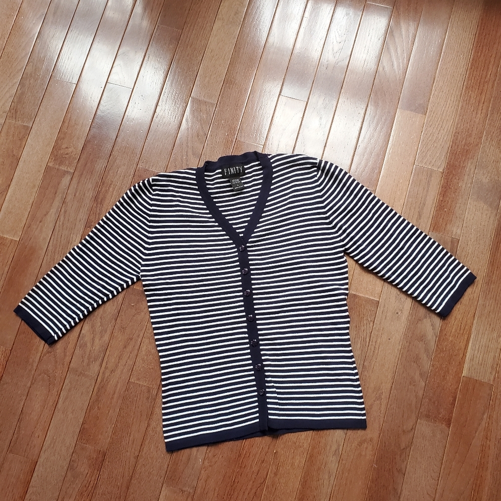 Finity cardigan